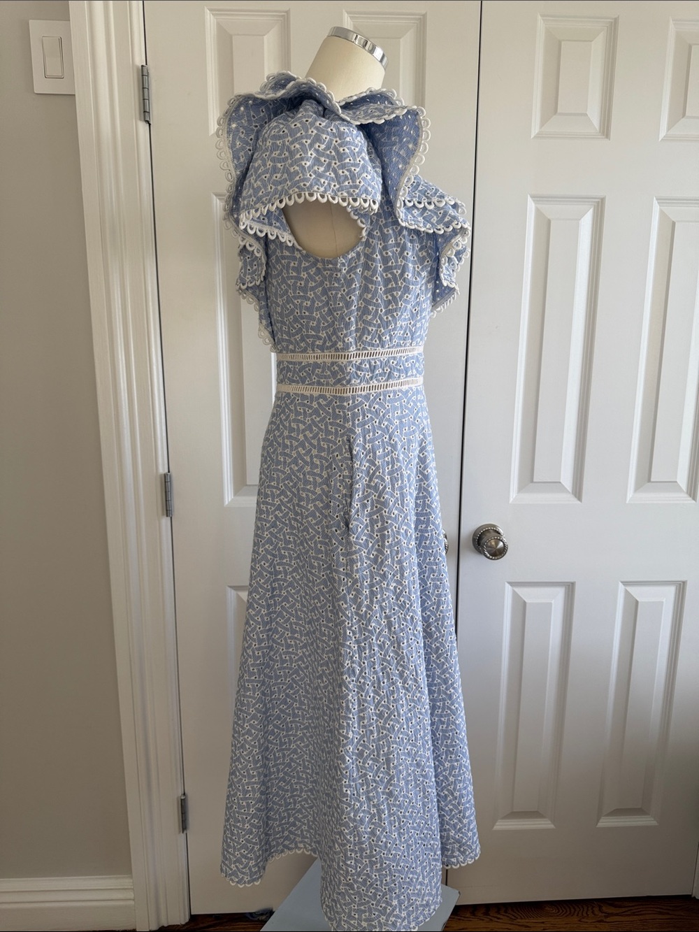 Champagne and Strawberry Fit &Flare Eyelet Ruffle Light Blue Midi Dress Size M - Picture 8 of 13